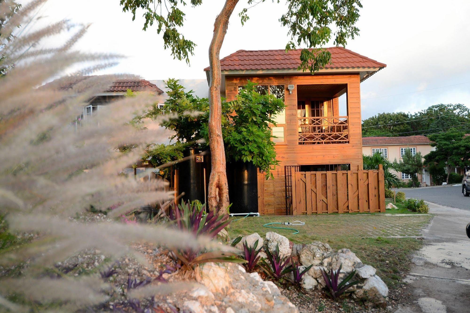 The Cabin At Long Mountain Country Club Κίνγκστον Εξωτερικό φωτογραφία